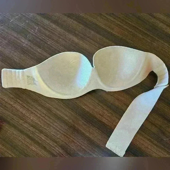 Nude Soft Cup Wireless Strapless Adjustable Band Padded T-shirt bra sz D - Picture 3 of 4